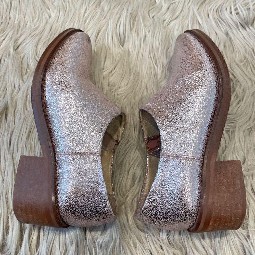 Miista metallic pink booties size 35 (US 5)